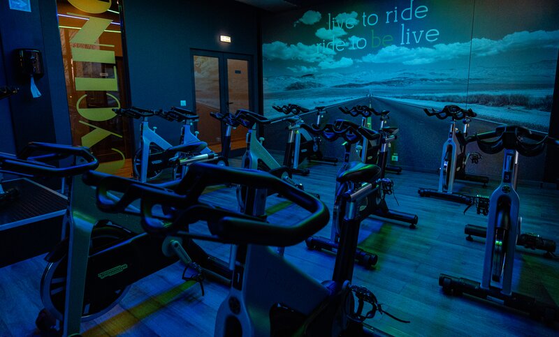 Personal curatenie sala fitness (femeie serviciu)